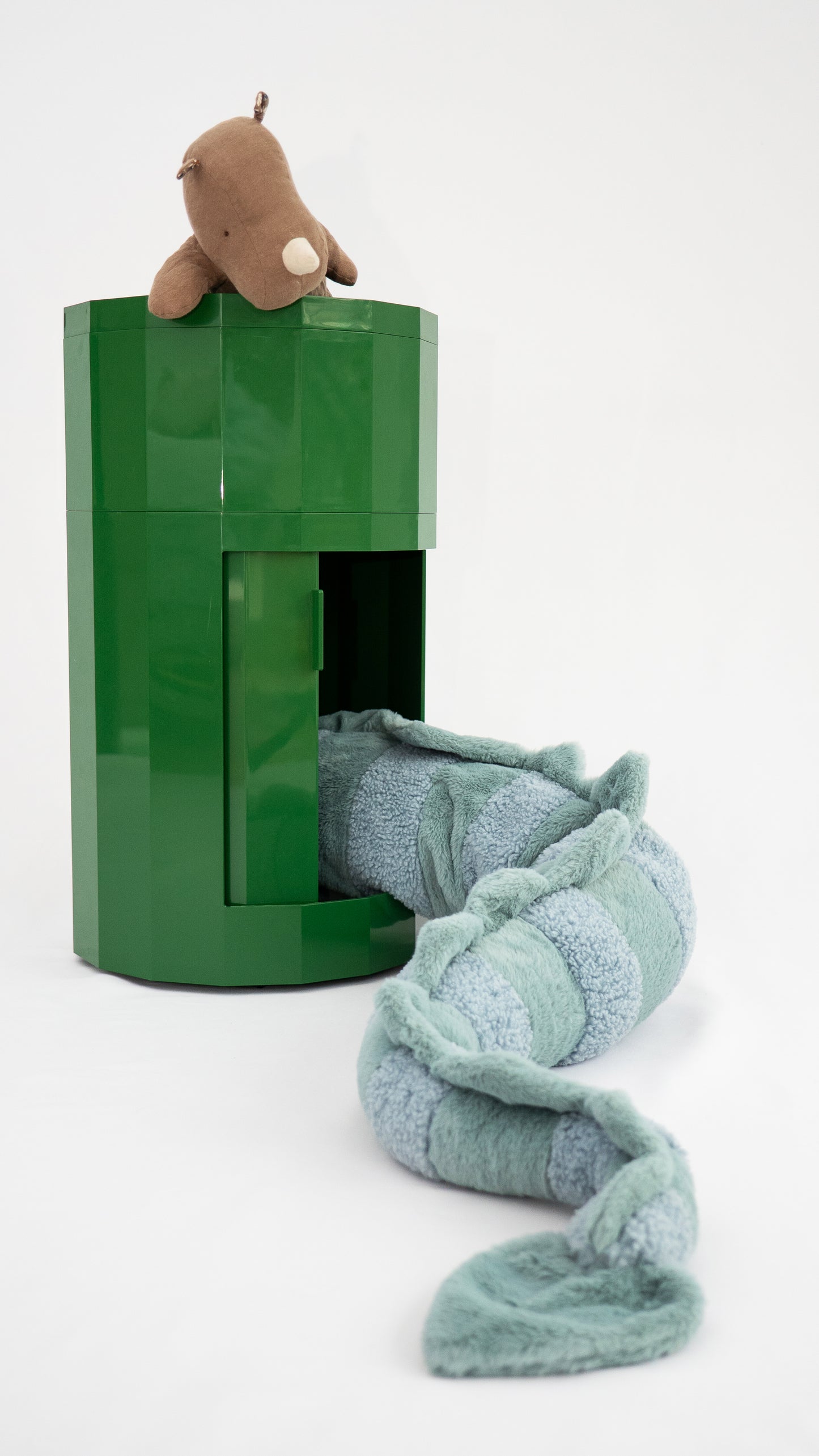 PRE-ORDER BETTMONSTER BLAU